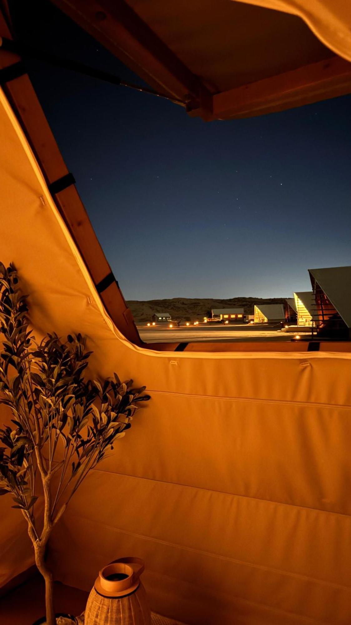 Adventurer Camp Hotell Al Wāşil Exteriör bild